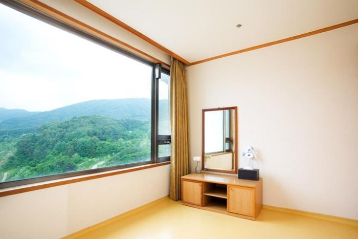 Wellihilli Park Resort Hoengseong Exteriér fotografie